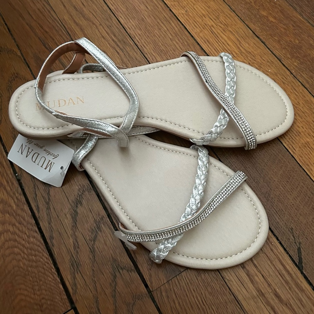 MUDAN Silver Rhinestone Slingback Sandal